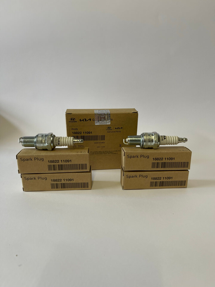 HyundaiKIA 1881111061