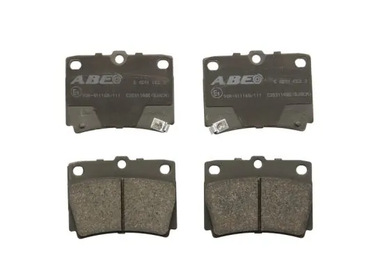 Mitsubishi MR389575