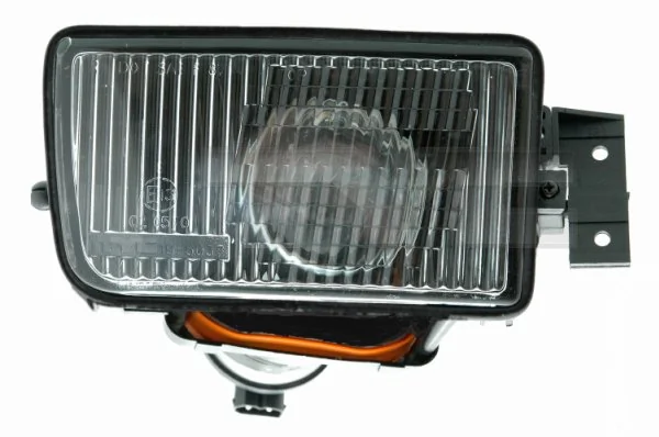 TYC 195038052